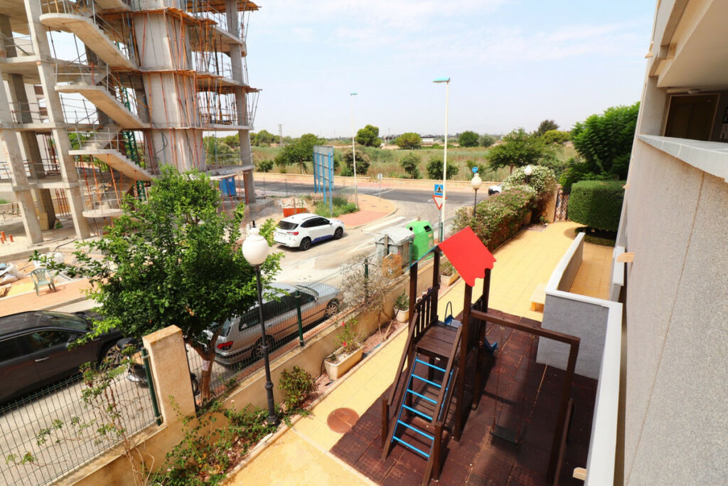 Ground Floor Apartment Guardamar del Segura Alicante - image 12