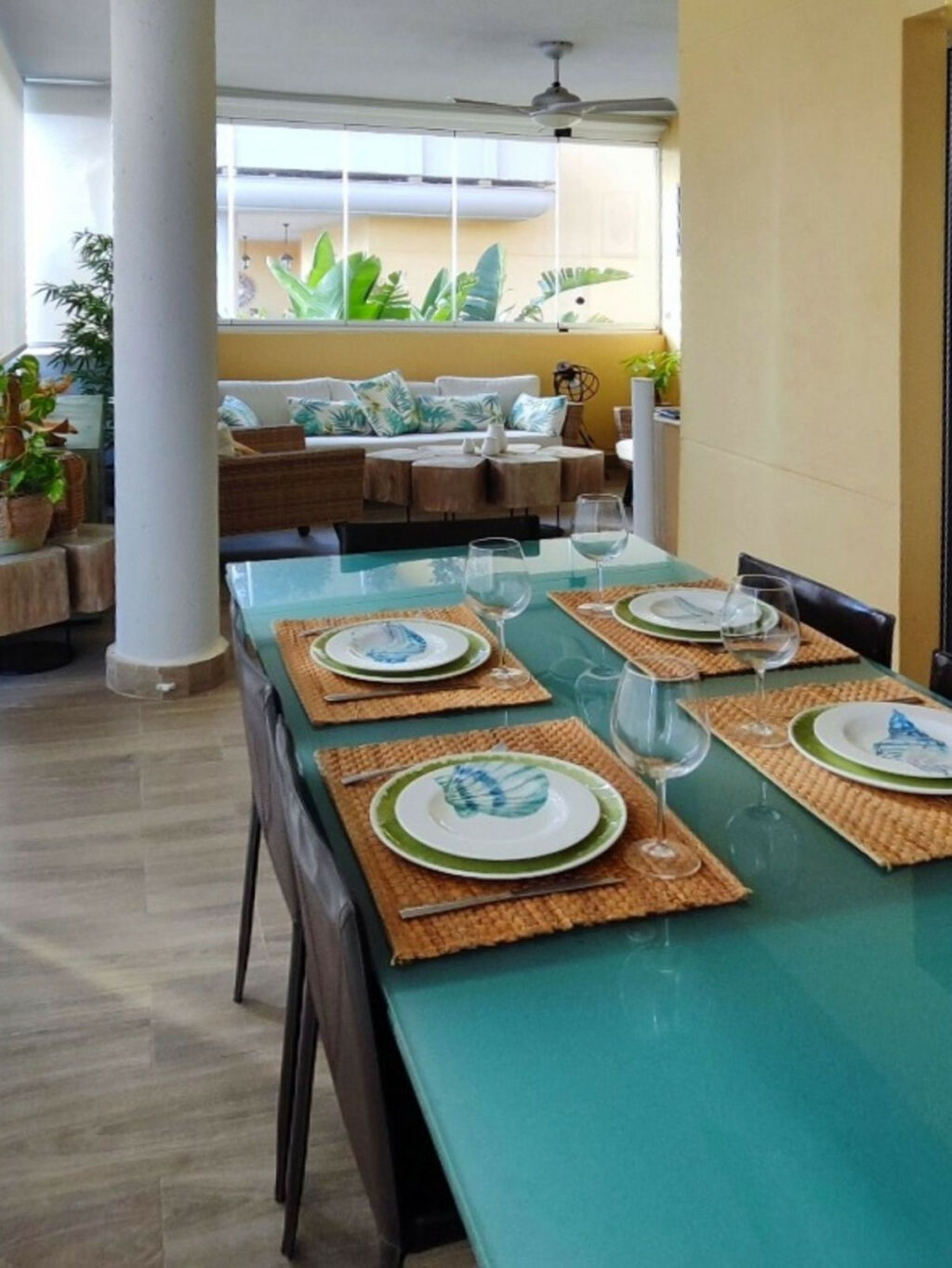 Middle Floor Apartment Cabopino Málaga - image 12
