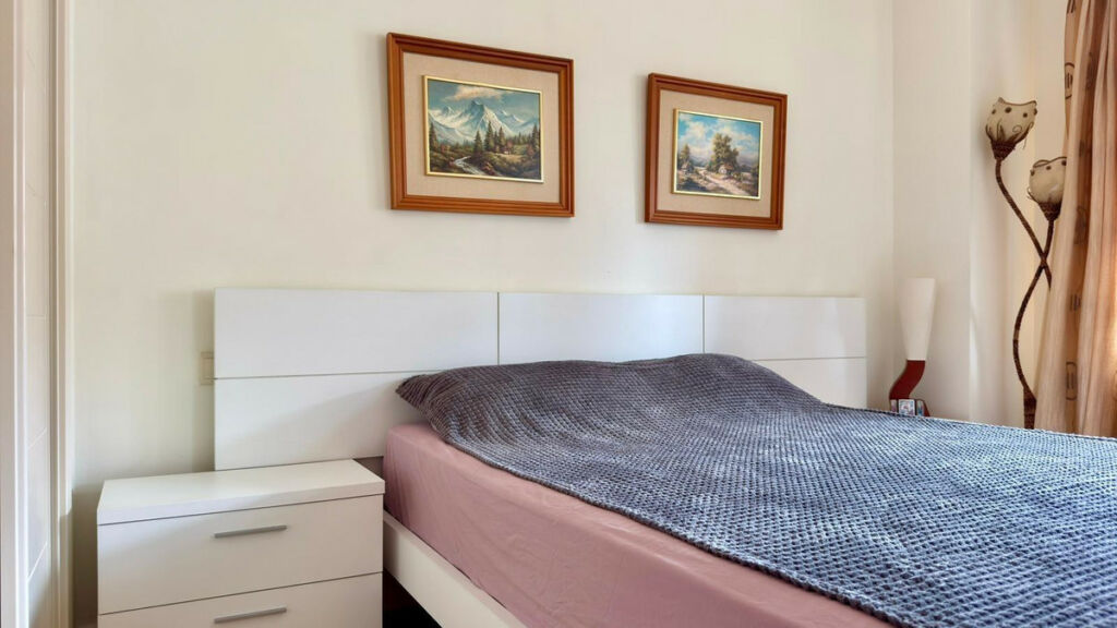 Middle Floor Apartment Villajoyosa Alicante - image 12
