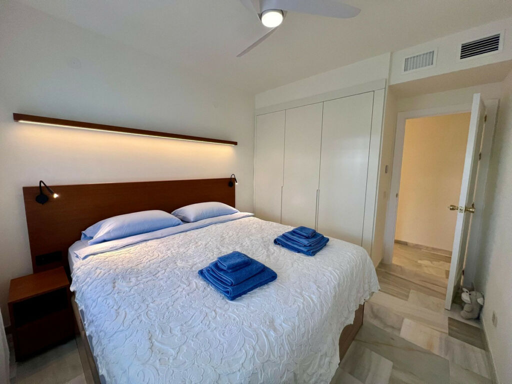 Ground Floor Apartment The Golden Mile Málaga - image 12