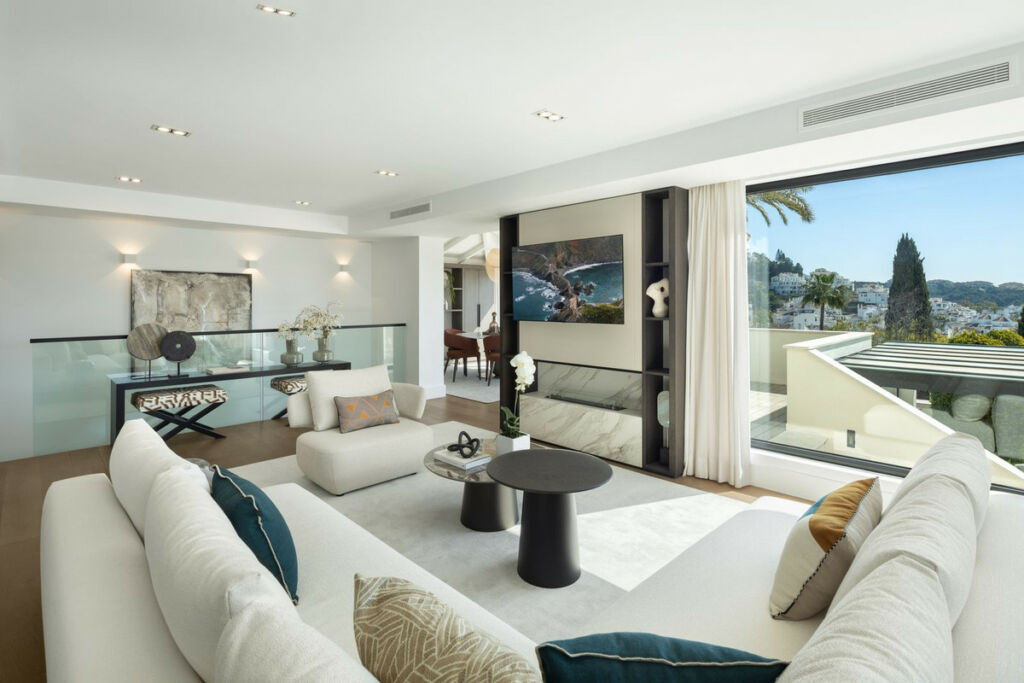 Detached Villa Nueva Andalucía Málaga - zdjęcie 12