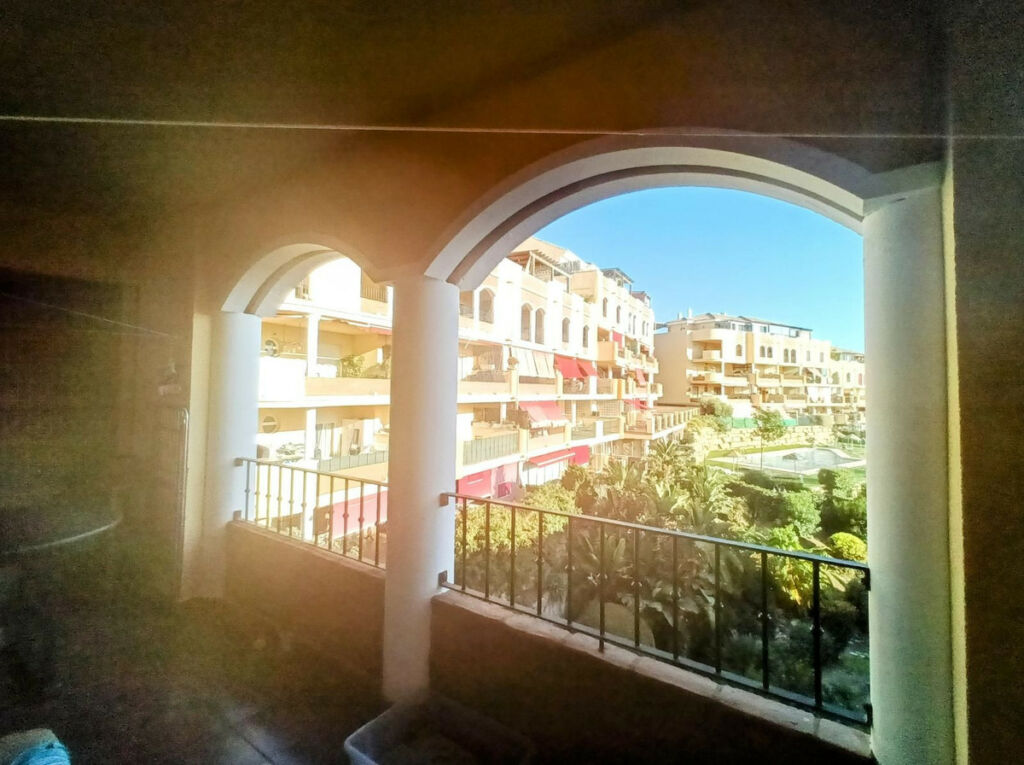 Middle Floor Apartment Riviera del Sol Málaga - image 12