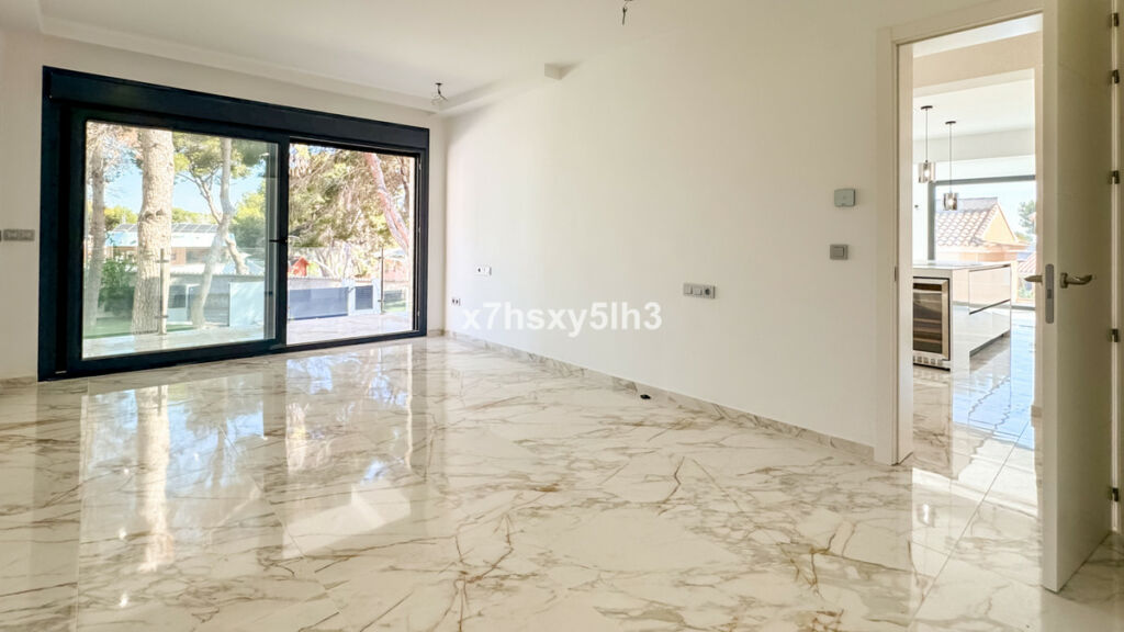 Detached Villa Los Balcones Alicante - image 12