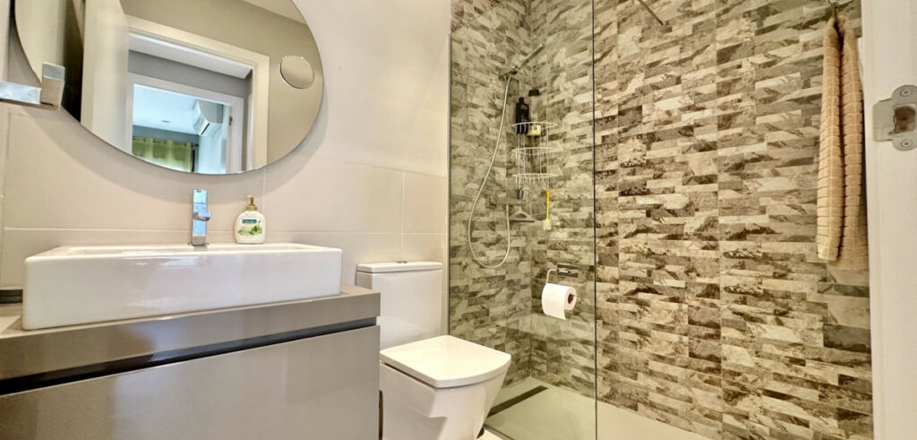 Ground Floor Apartment Villamartin Alicante - image 12
