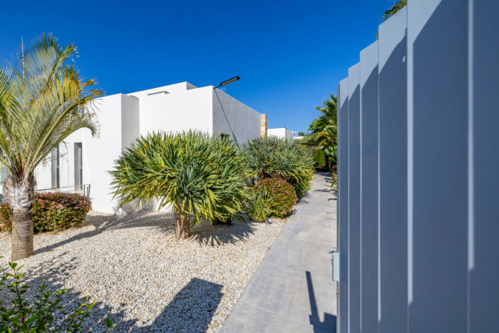 Detached Villa Javea Alicante - image 12