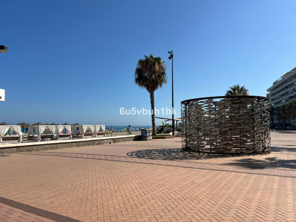 Ground Floor Apartment Fuengirola Málaga - image 12