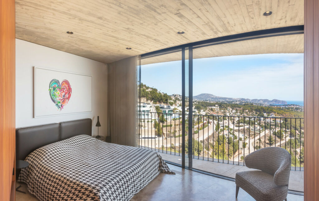 Detached Villa La Fustera Alicante - image 12