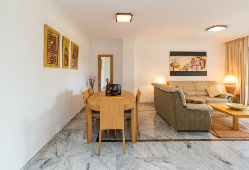 Middle Floor Apartment San Pedro de Alcántara Málaga - image 12