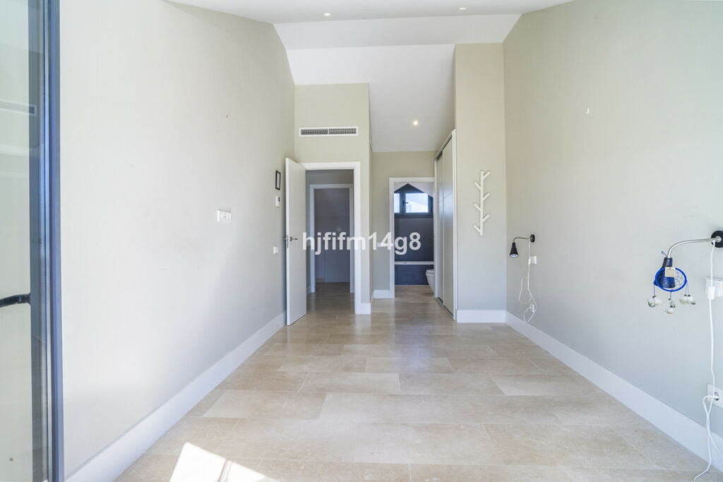 Penthouse Duplex Estepona Málaga - image 12