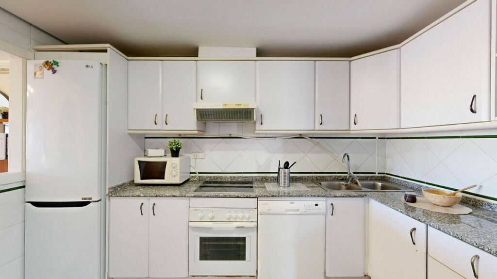 Ground Floor Apartment Campoamor Alicante - image 12