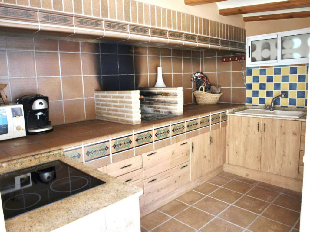 Detached Villa Denia Alicante - image 12