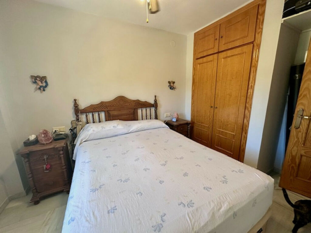 Middle Floor Apartment San Pedro de Alcántara Málaga - image 12