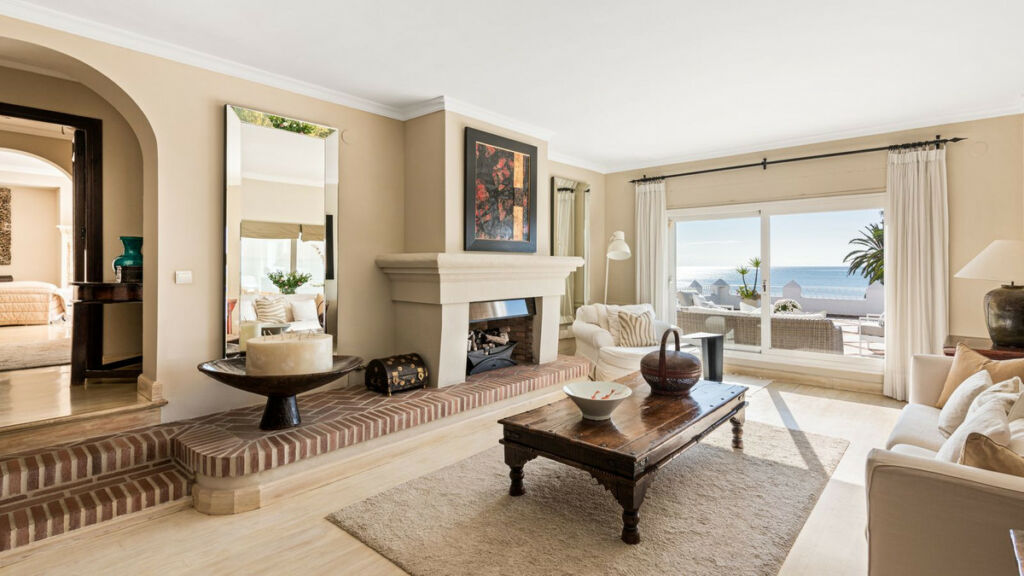 Detached Villa Los Monteros Málaga - image 12