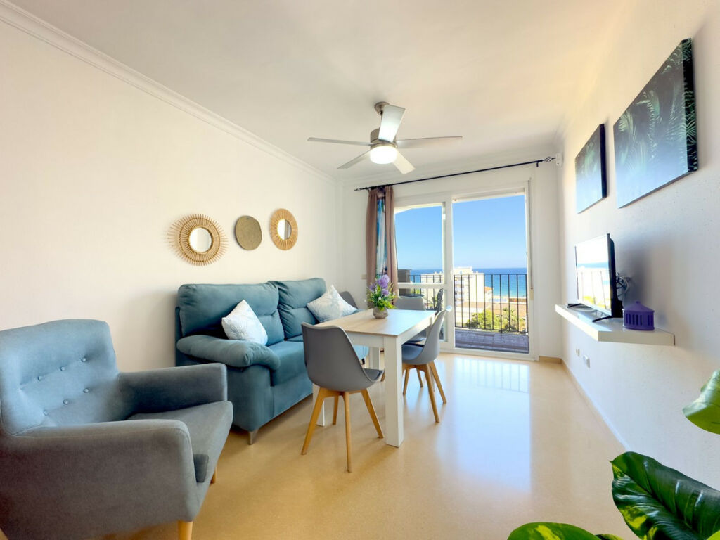 Middle Floor Apartment Manilva Málaga - image 12