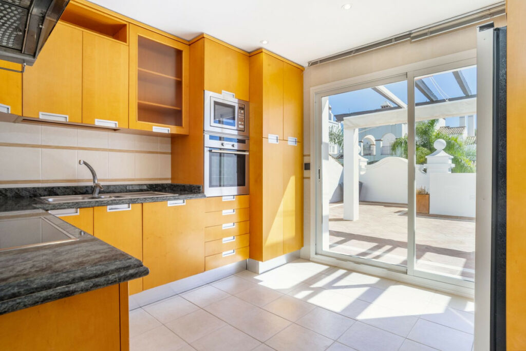 Penthouse Duplex Marbella Málaga - image 12