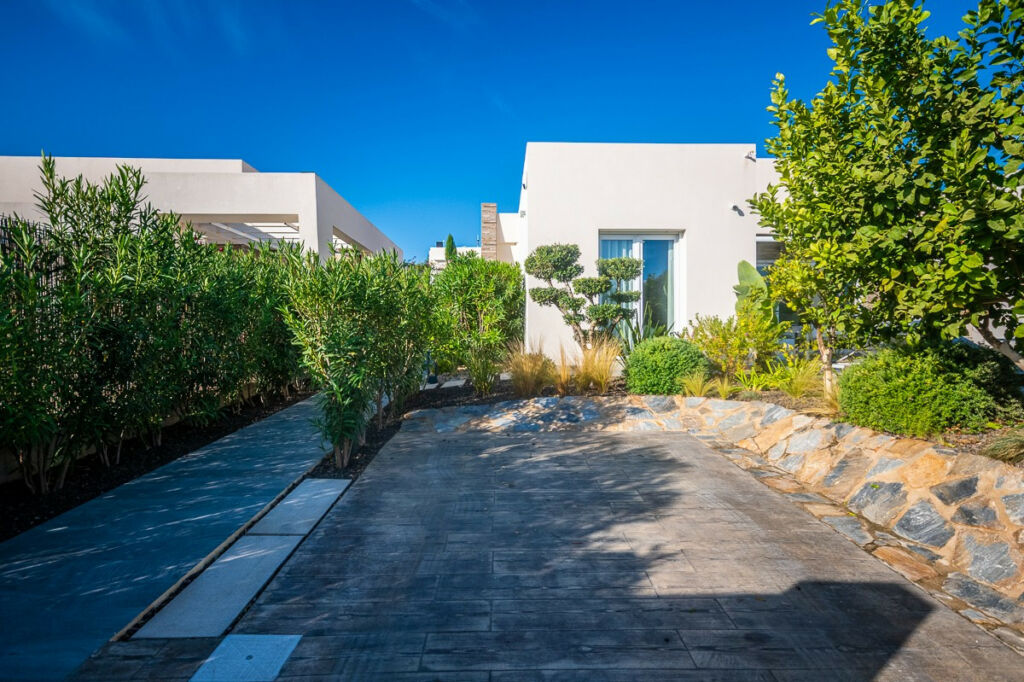 Detached Villa Algorfa Alicante - image 12