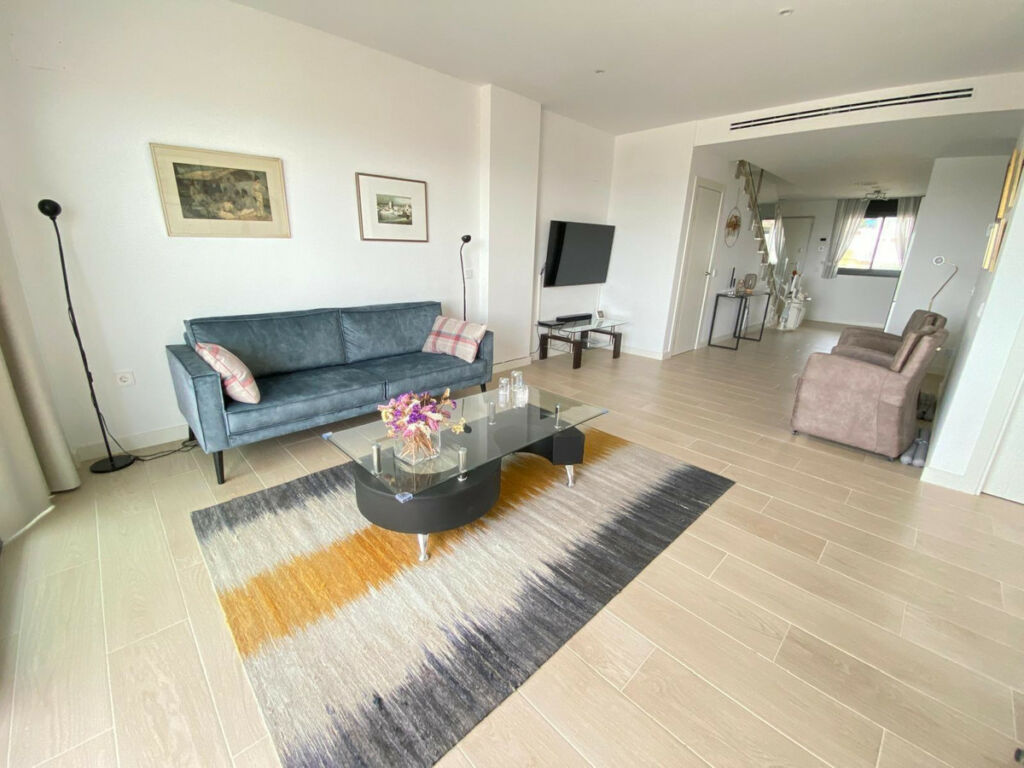 Middle Floor Apartment Finestrat Alicante - image 12