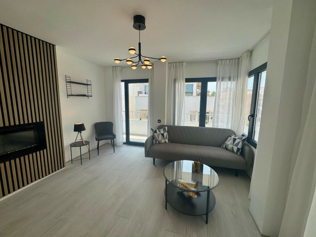 Penthouse Torrevieja Alicante - image 12