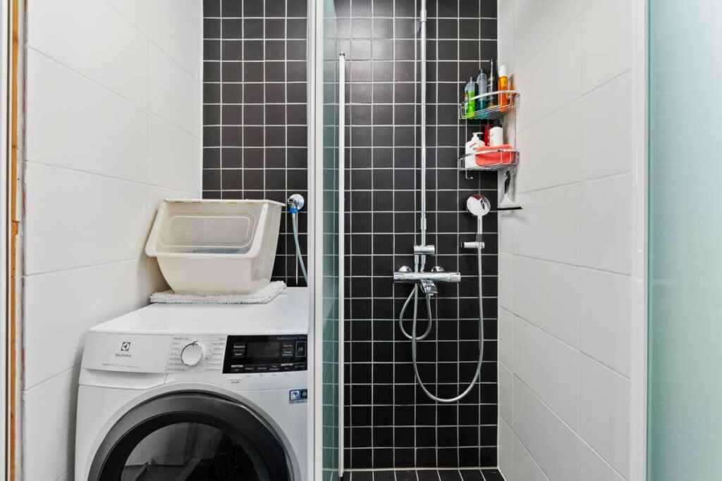Middle Floor Apartment Torrevieja Alicante - image 13