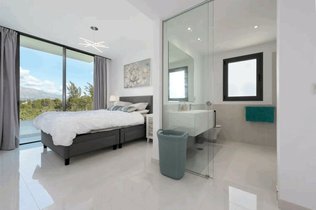 Penthouse Estepona Málaga - image 12