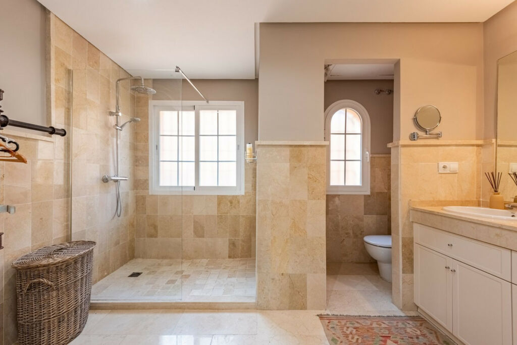 Semi-Detached House Nagüeles Málaga - image 12