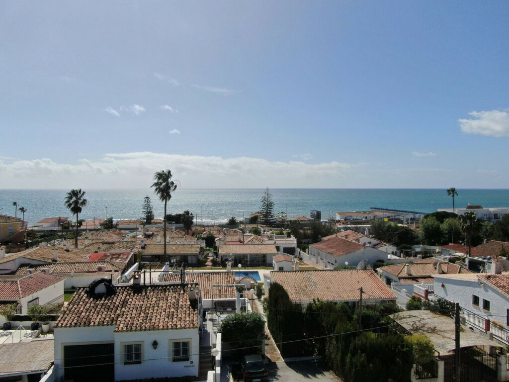 Detached Villa El Chaparral Málaga - image 12
