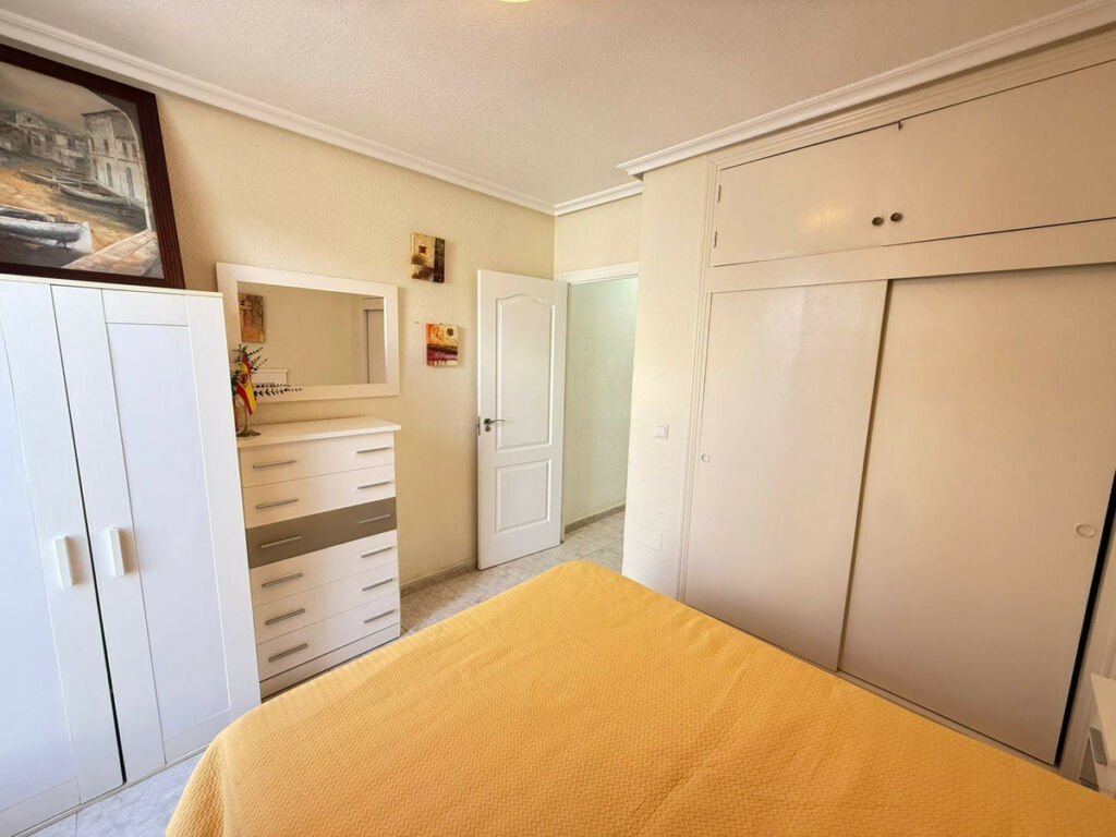 Townhouse Torrevieja Alicante - image 12