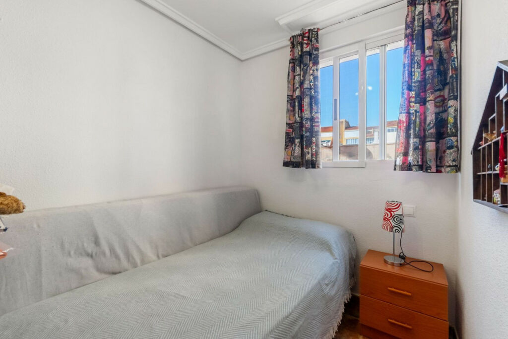 Middle Floor Apartment La Mata Alicante - image 12