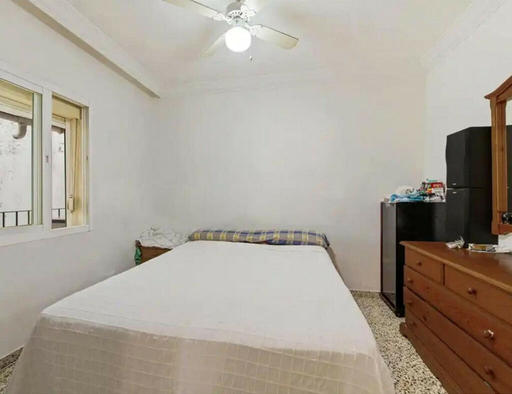 Middle Floor Apartment Estepona Málaga - image 12