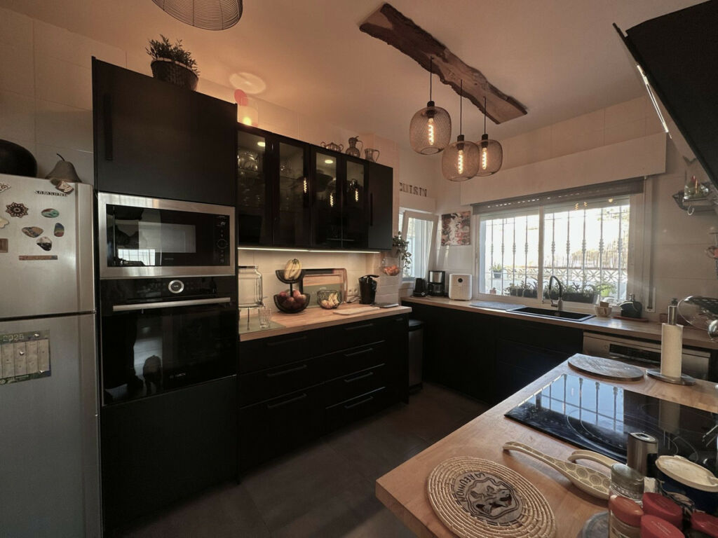 Detached Villa Rincón de la Victoria Málaga - image 12