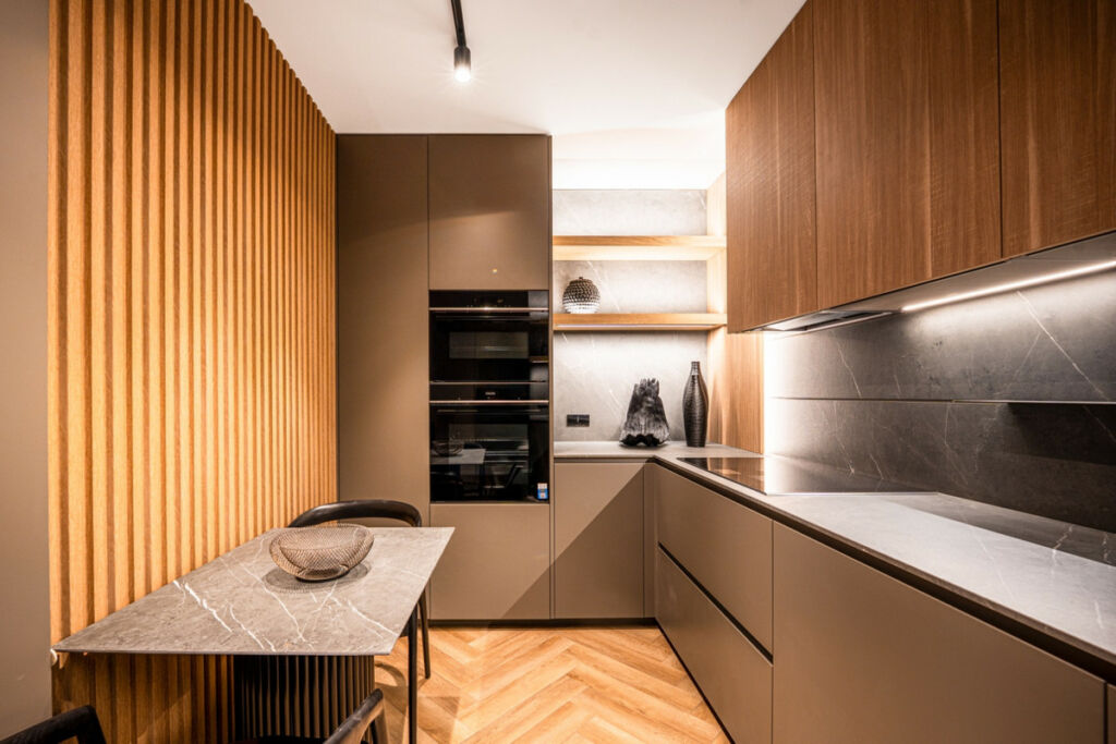 Townhouse Benahavís Málaga - image 12