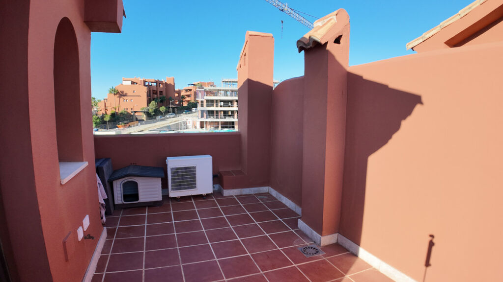 Ground Floor Apartment Estepona Málaga - image 12