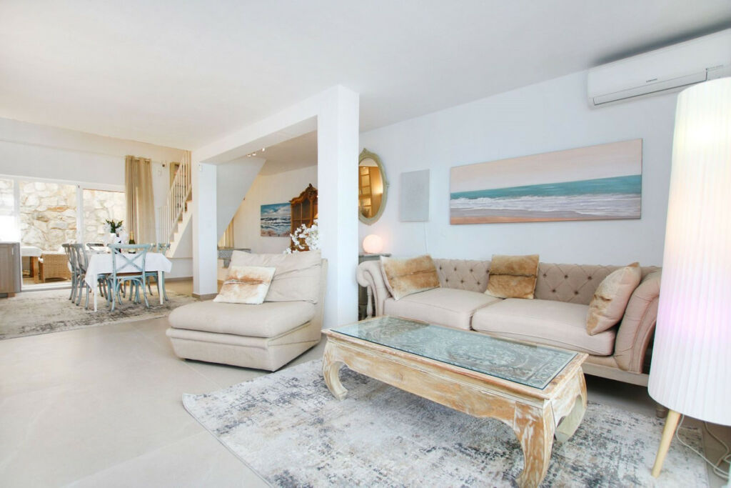 Duplex Estepona Málaga - image 12