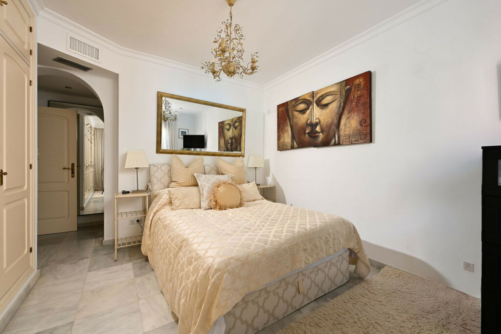 Townhouse Marbella Málaga - image 12