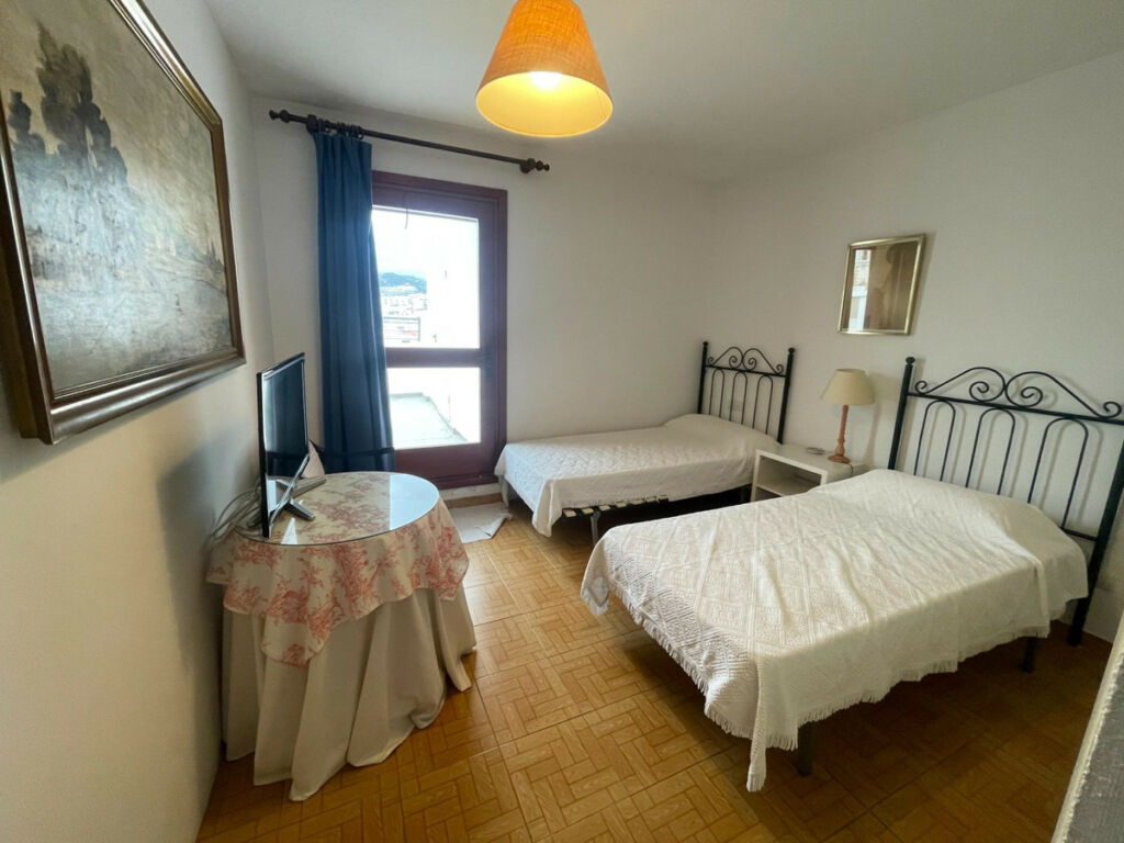 Penthouse Estepona Málaga - image 12