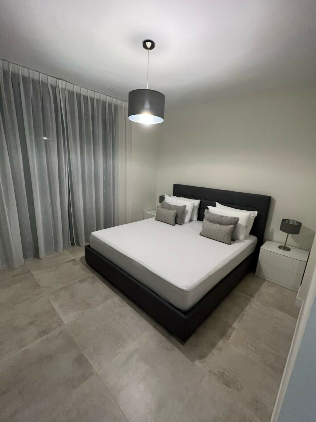 Middle Floor Apartment New Golden Mile Málaga - image 13