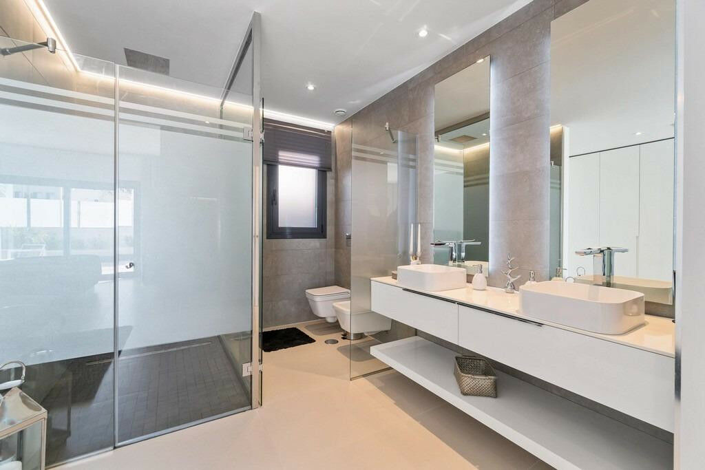 Detached Villa Campoamor Alicante - image 13