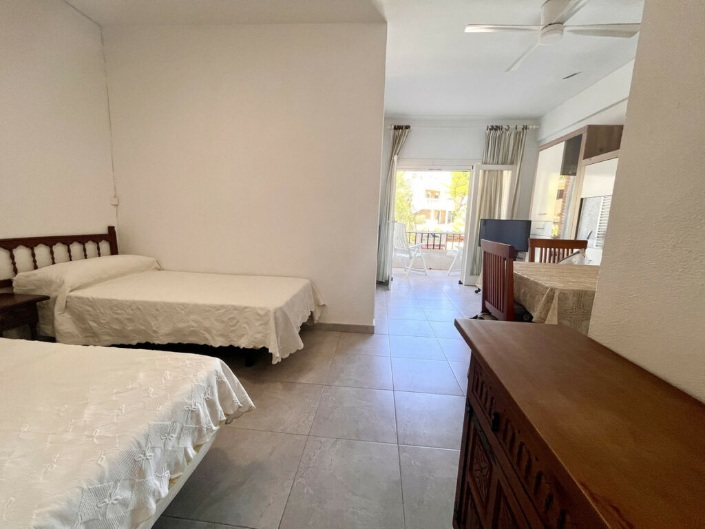Middle Floor Apartment La Zenia Alicante - image 13