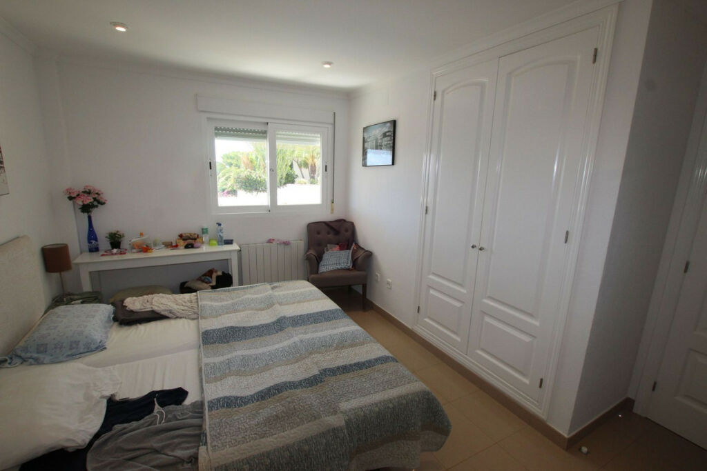 Detached Villa Calpe Alicante - image 13