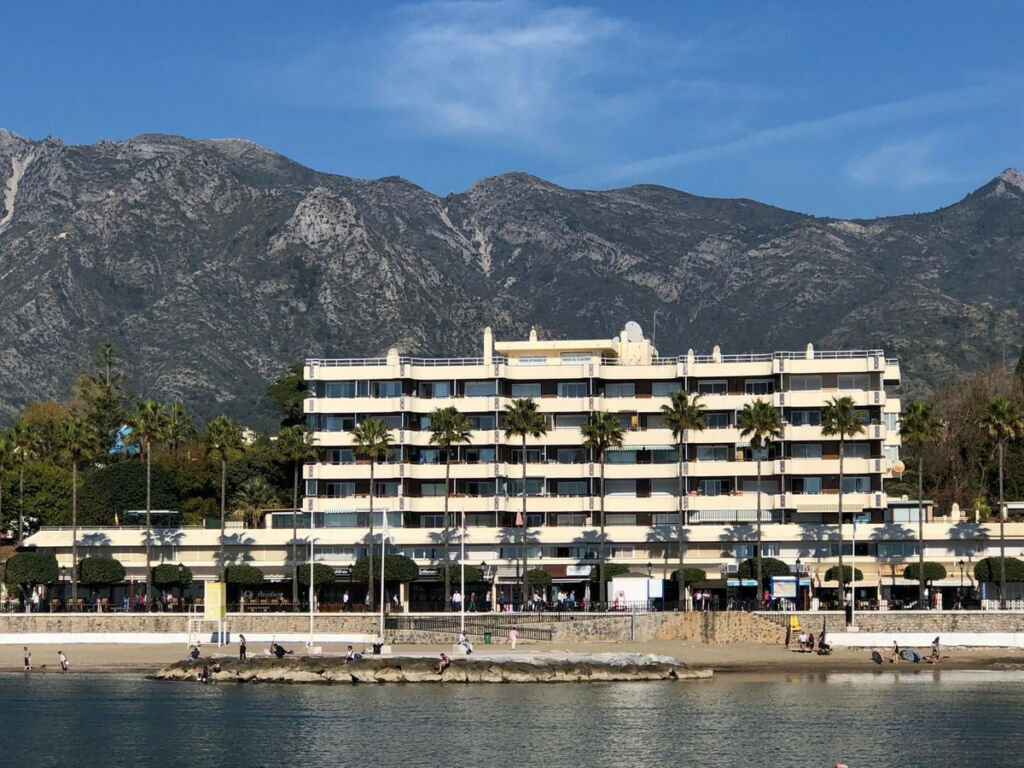 Middle Floor Apartment Marbella Málaga - image 13