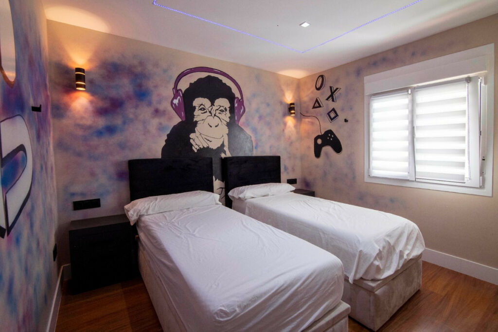 Middle Floor Apartment Puerto Banús Málaga - image 13