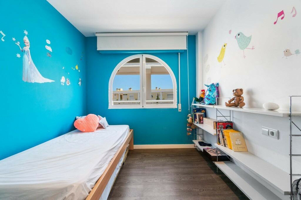 Middle Floor Apartment Campoamor Alicante - image 13