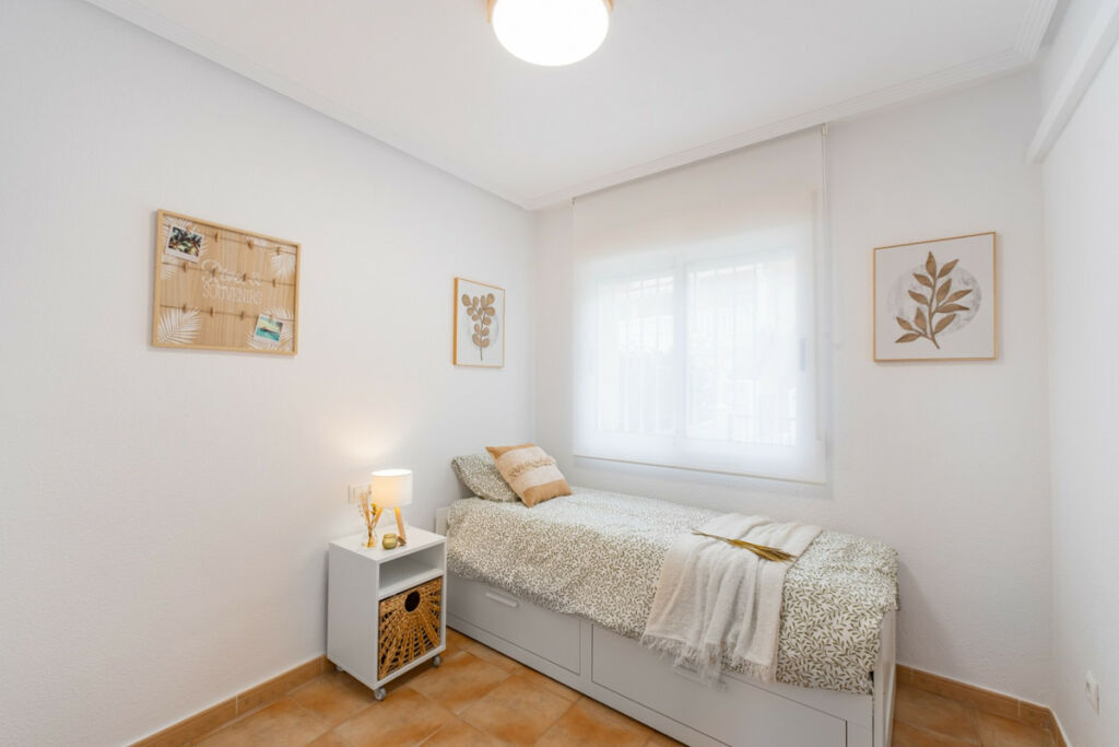 Bungalow Villamartin Alicante - image 13