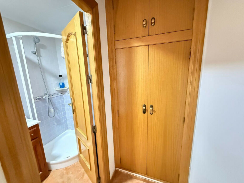 Middle Floor Apartment Playa Del Cura Alicante - image 13