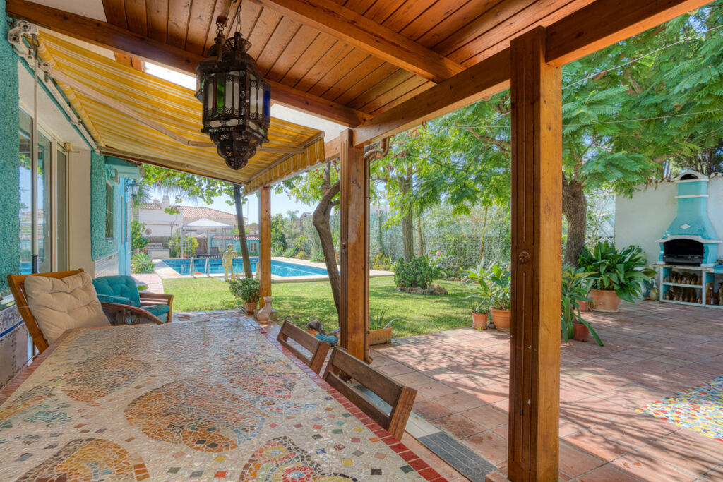 Detached Villa Marbella Málaga - image 14