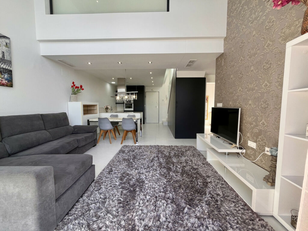Detached Villa Villamartin Alicante - image 13