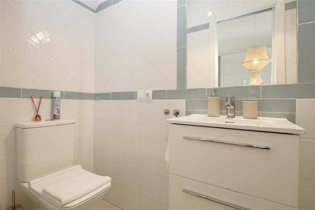 Semi-Detached House Estepona Málaga - image 13