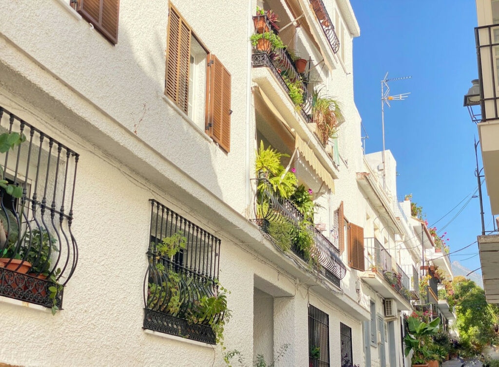 Middle Floor Apartment Marbella Málaga - image 13