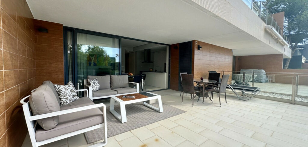 Ground Floor Apartment Villamartin Alicante - image 13