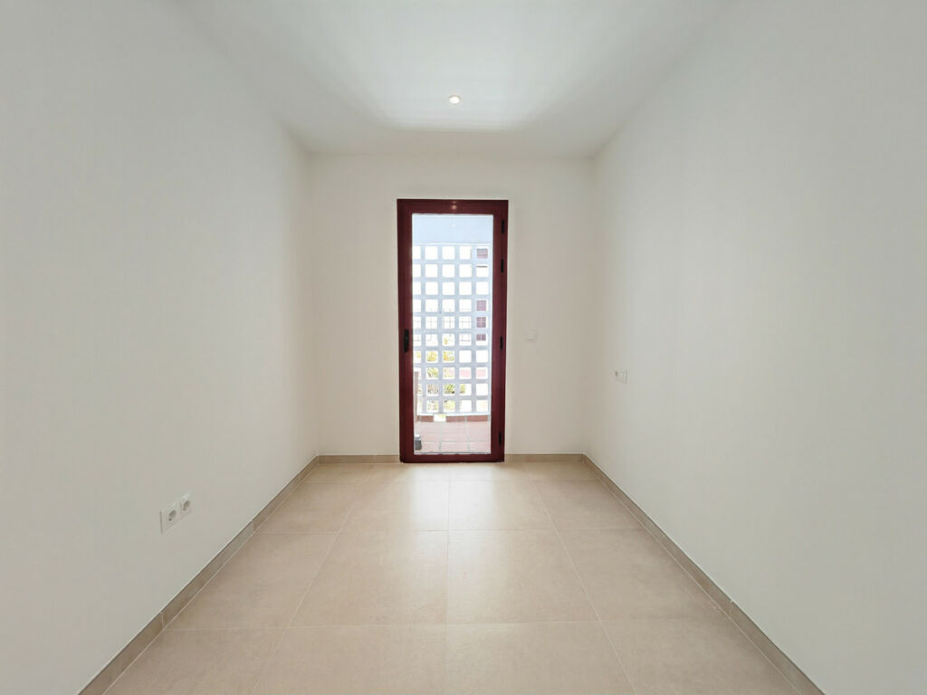 Ground Floor Apartment Nueva Andalucía Málaga - image 13